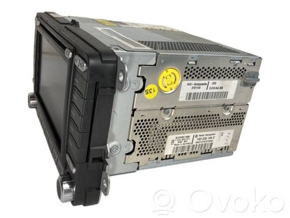 Radio / CD/DVD atskaņotājs / navigācija