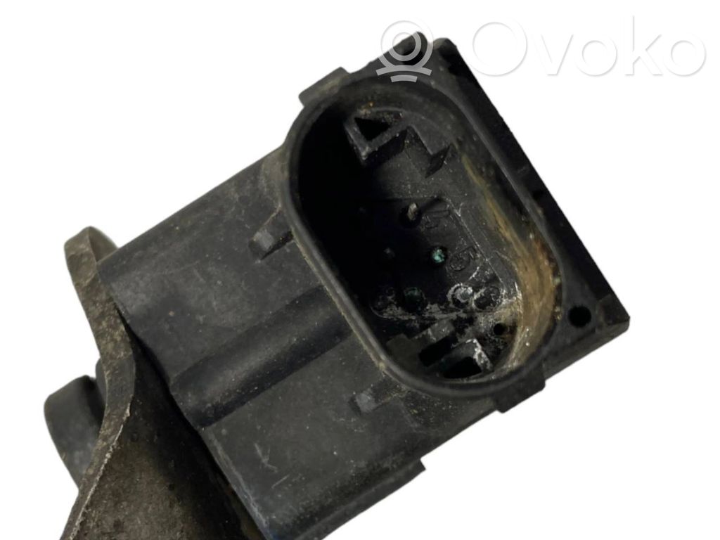 Augstuma sensors (priekšējo lukturu)