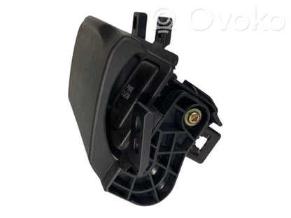 Sānu spoguļu slēdzis