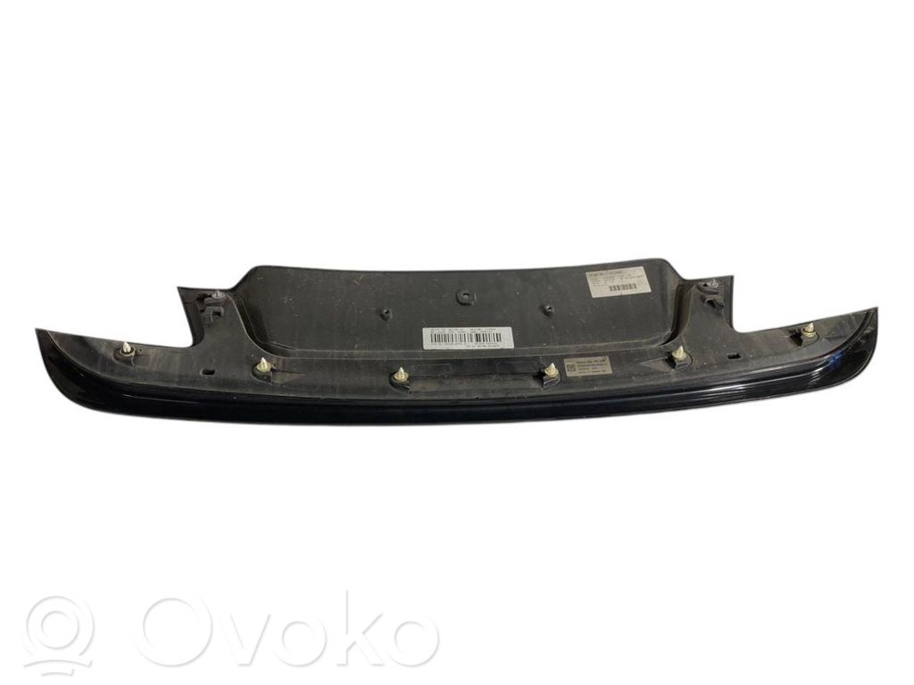 Bagāžnieka dekoratīvā apdare