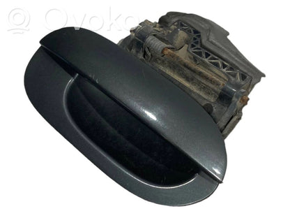 External opening handle