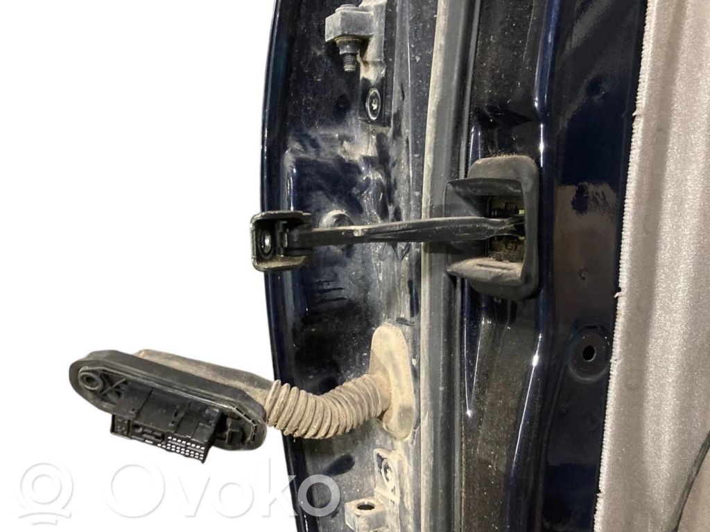 Rear door