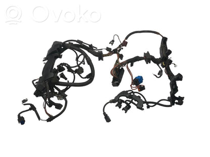 Dzinēja vadu instalācija