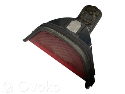 Papildu bremžu signāla lukturis