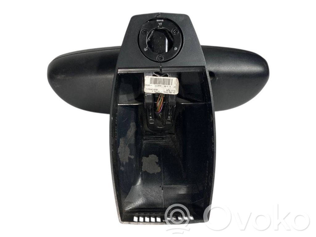 Atpakaļskata spogulis (salonā)