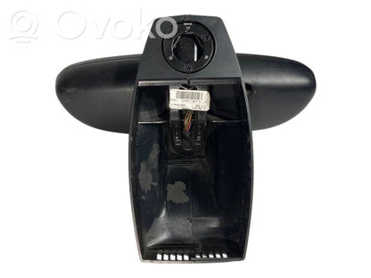 Atpakaļskata spogulis (salonā)