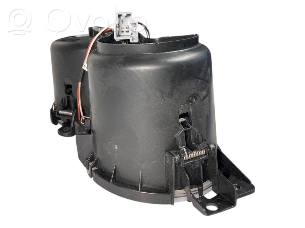 Glāžu turētājs (priekšā)