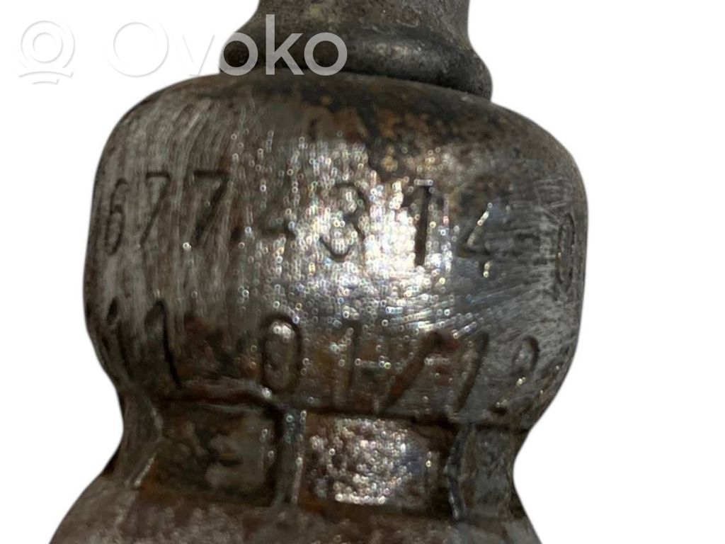 Stūres pastiprinātāja šļūtene (-es) / caurulīte (-es)