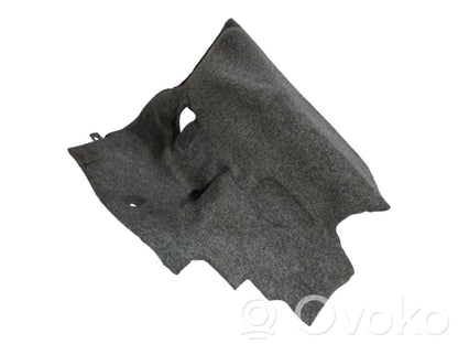 Bagāžnieka sānu apakšējās apdares panelis