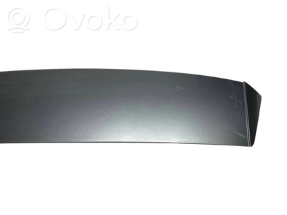 Spoilera aizmugurējais vāks