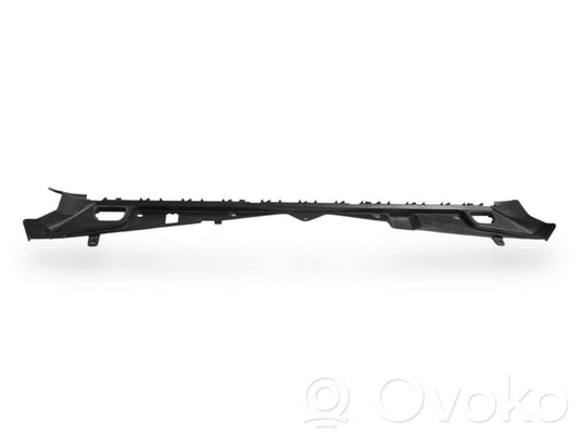 Bagāžnieka sliekšņa dekoratīvā apdare