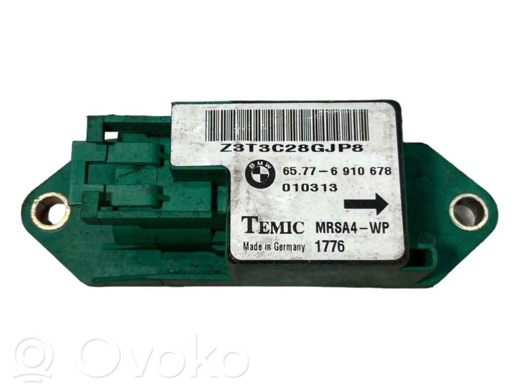 Airbag impact sensor
