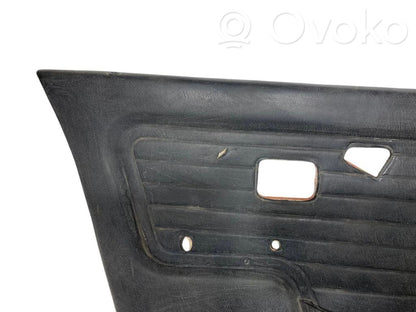 Priekšējo durvju apdare