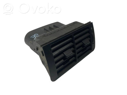 Aizmugurējā gaisa - ventilācijas reste