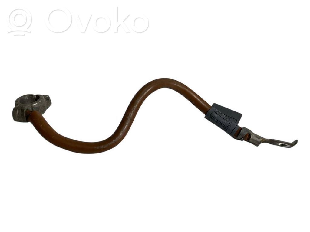 Mīnusa vads (akumulatora)