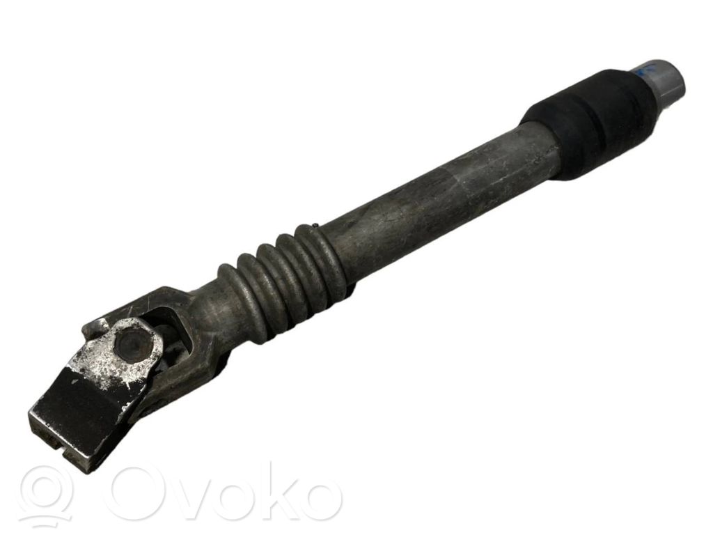 Stūresrata ass krustsavienojums