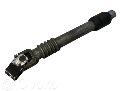 Stūresrata ass krustsavienojums