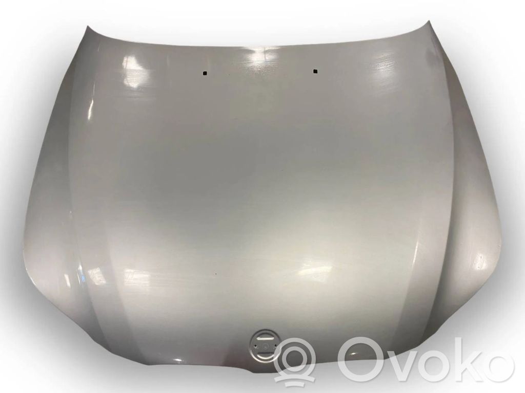 Dzinēja pārsegs (vāks)