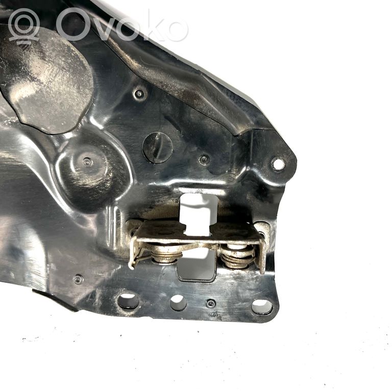 Radiatoru paneļa augšējā daļa (televizors)