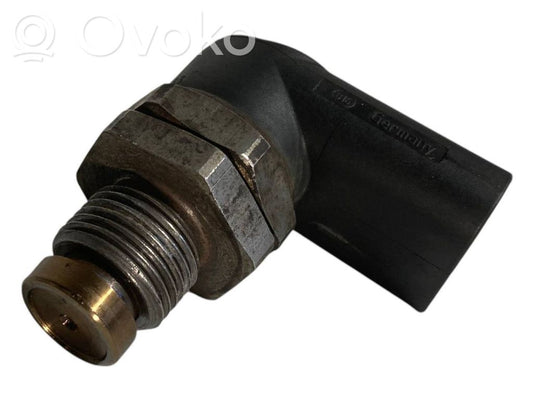 Манометр давления топлива