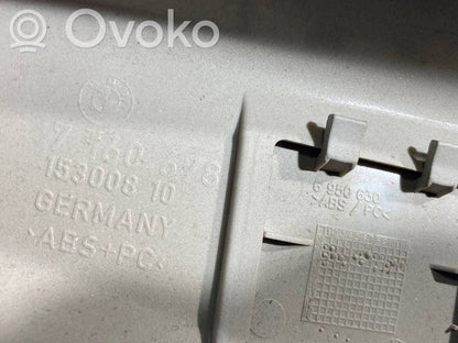 (D) statņa dekoratīvā apdare (augšdaļa)