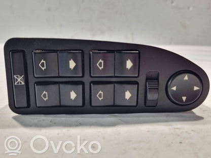 Window lift control switch(es)