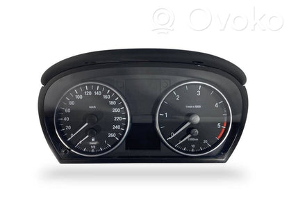 Speedometer (in the instrument panel)