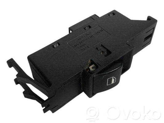 Elektrisko logu slēdzis