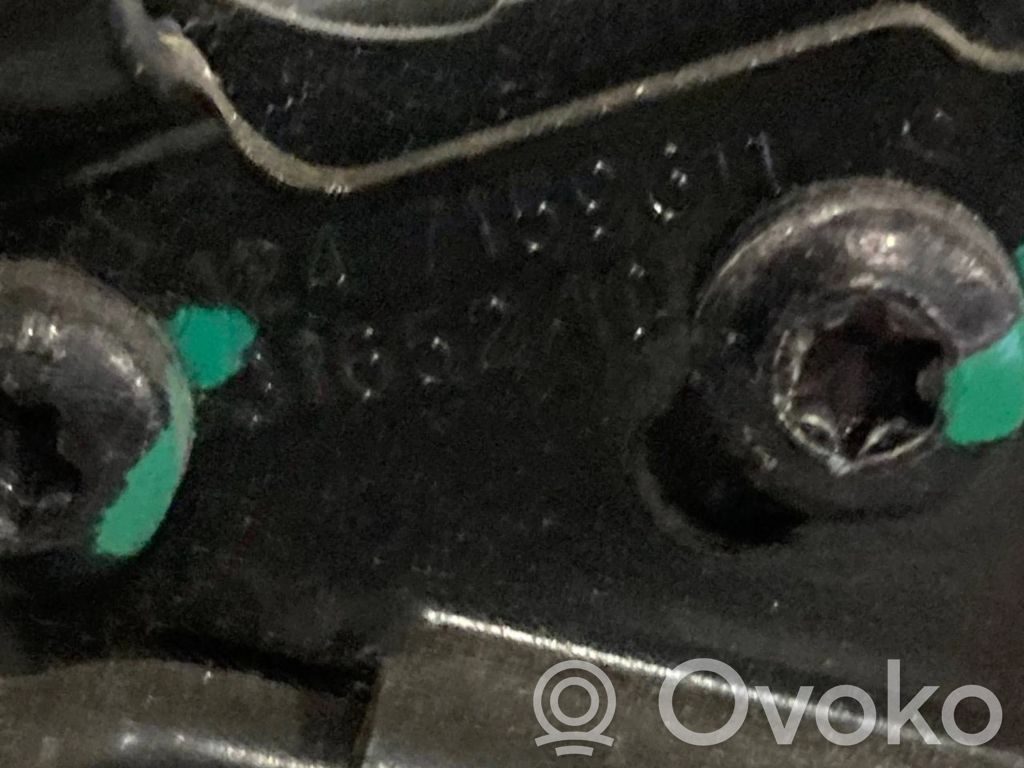 Aizmugurējais pārsegs (bagāžnieks)