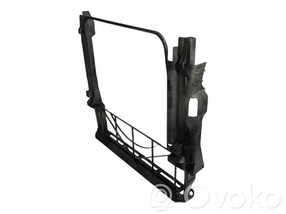 Radiator(s) holder/bracket