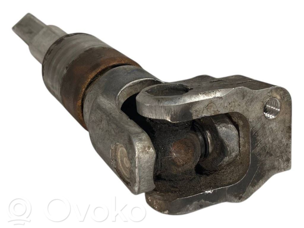 Stūresrata ass krustsavienojums