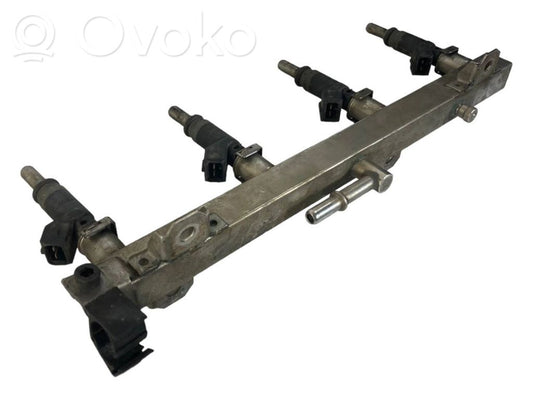 Degvielas maģistrālā caurule