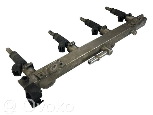 Degvielas maģistrālā caurule