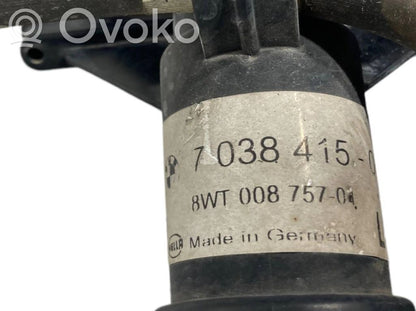 Lukturu mazgātāja sprausla (-as)