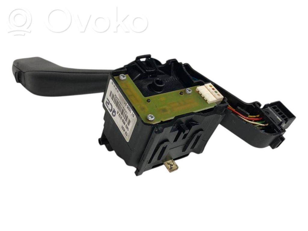 Pagrieziena signālu / lukturu sviria