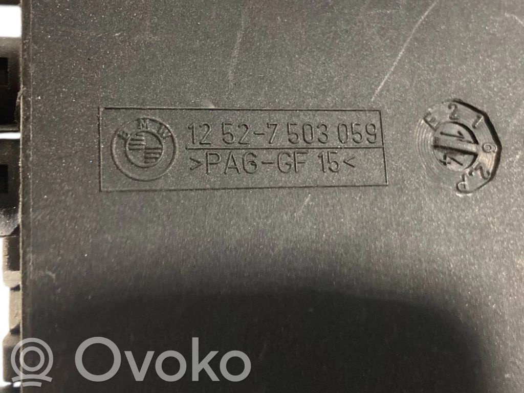 Dzinēja vadu instalācija