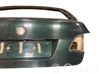 Aizmugurējais pārsegs (bagāžnieks)