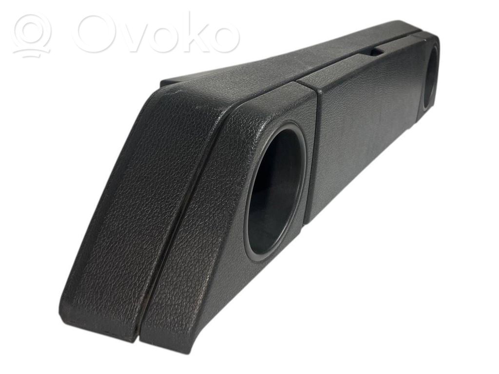 Mantu nodalījums stumbrs