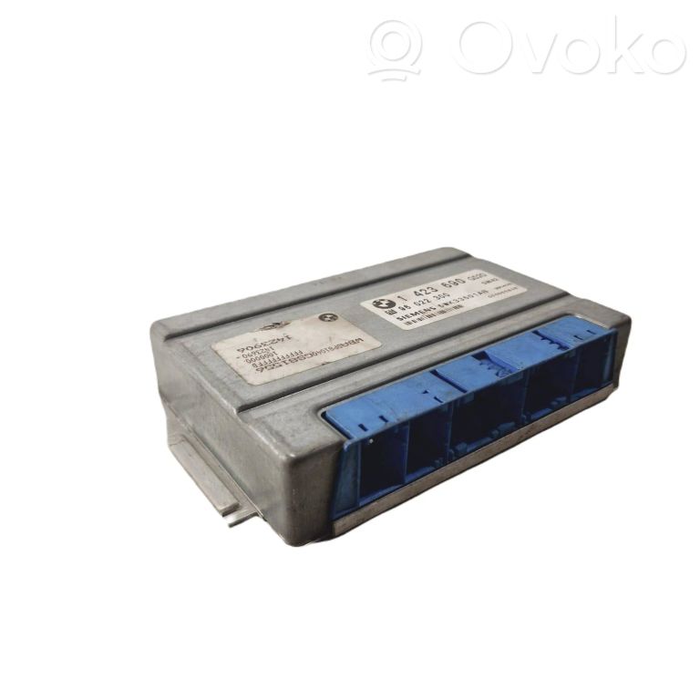 Pārnesumkārbas vadības bloks