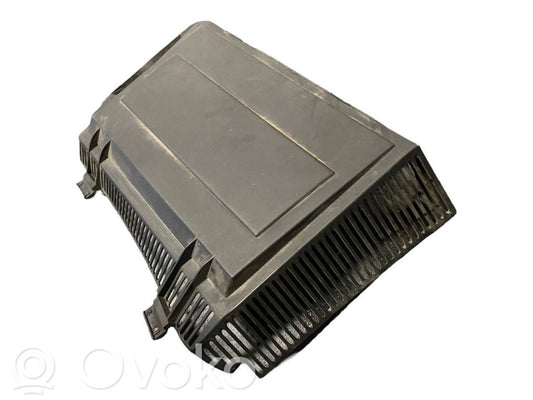 Gaisa filtra kastes vāks