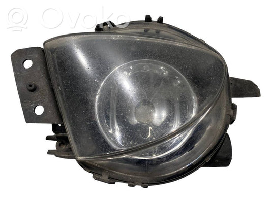 Miglas lukturis priekšā