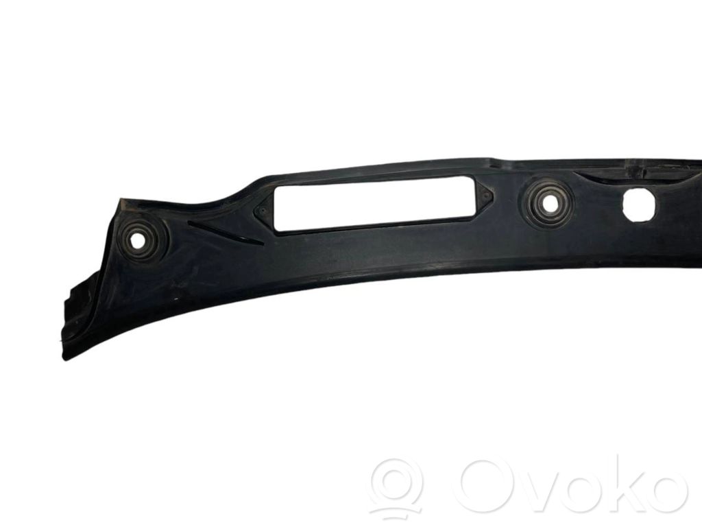 Stikla tīrītāja slotiņas