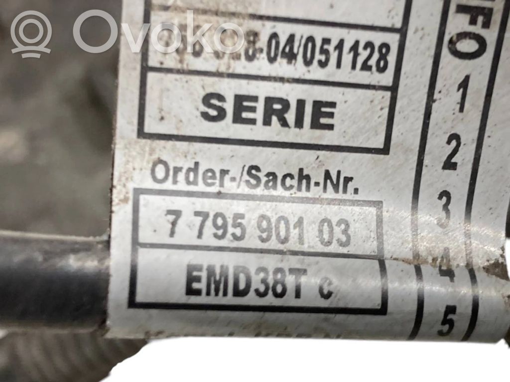 Dzinēja vadu instalācija