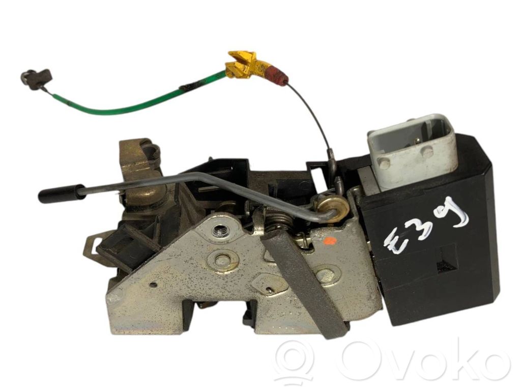 Aizmugurē slēdzene