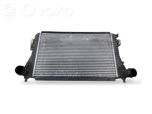 Starpdzesētāja radiators