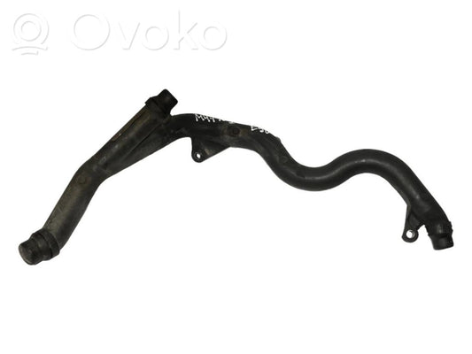 Caurulīte (-es) / šļūtene (-es)