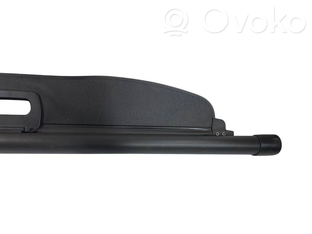 Bagāžnieks logu aizkars