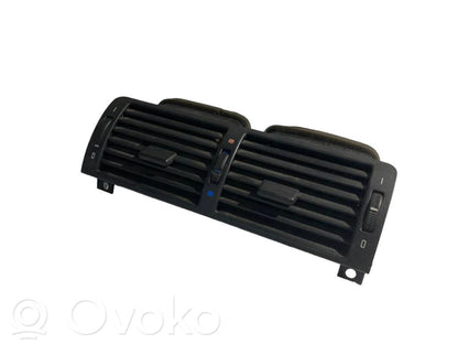 Centrālais gaisa ventilācijas režģis