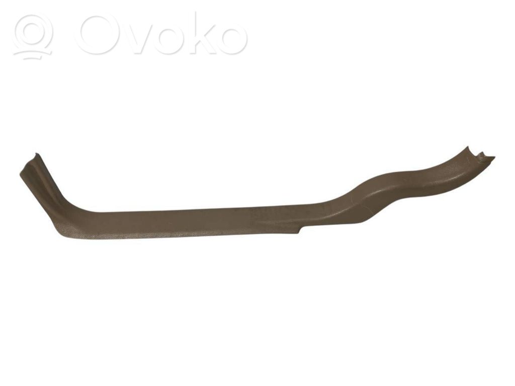 Priekšējā sliekšņa dekoratīvā apdare (iekšējā)