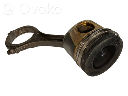 Piston with connecting rod